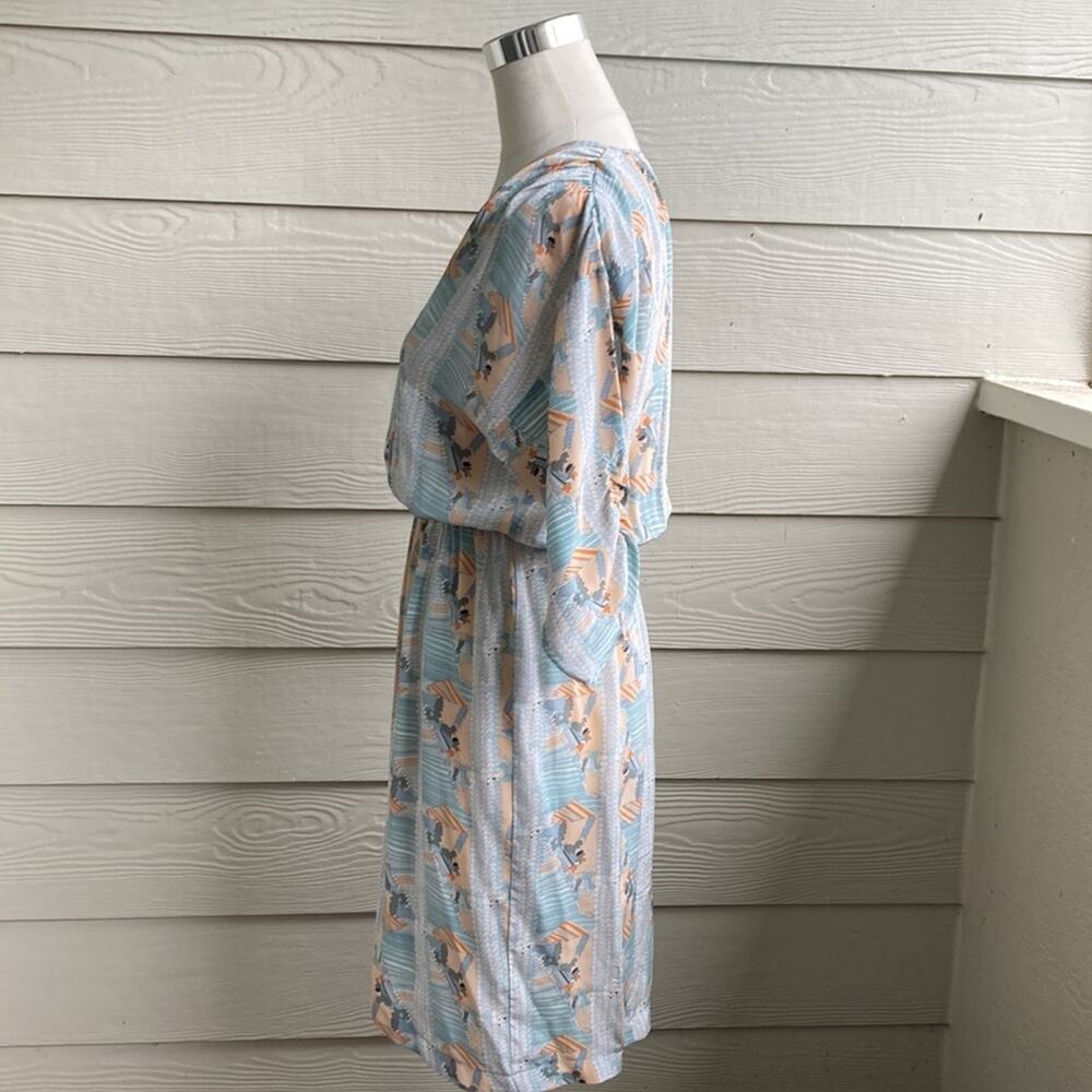 Tucker Silk Geometric Print V neck Dress - Picture 6 of 13